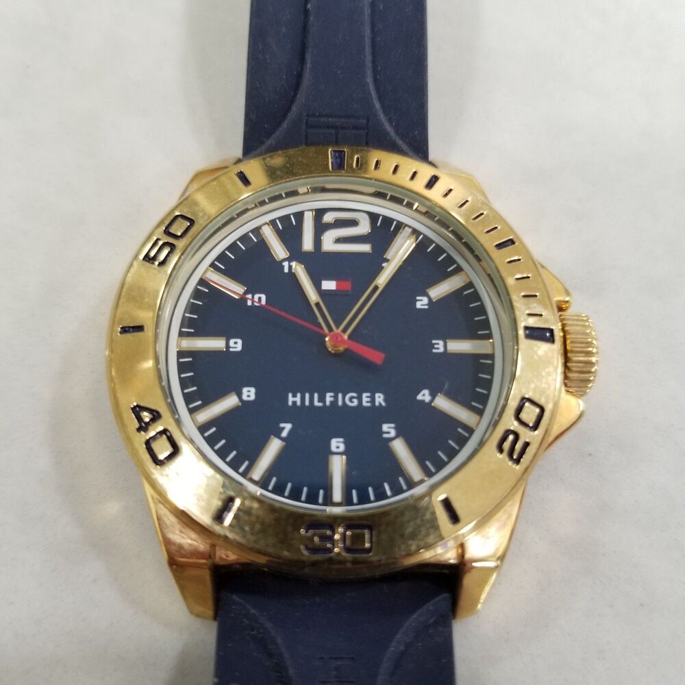 Tommy Hilfiger Men's Deck Casual Silicone Strap Watch Model 270.1.112.2439